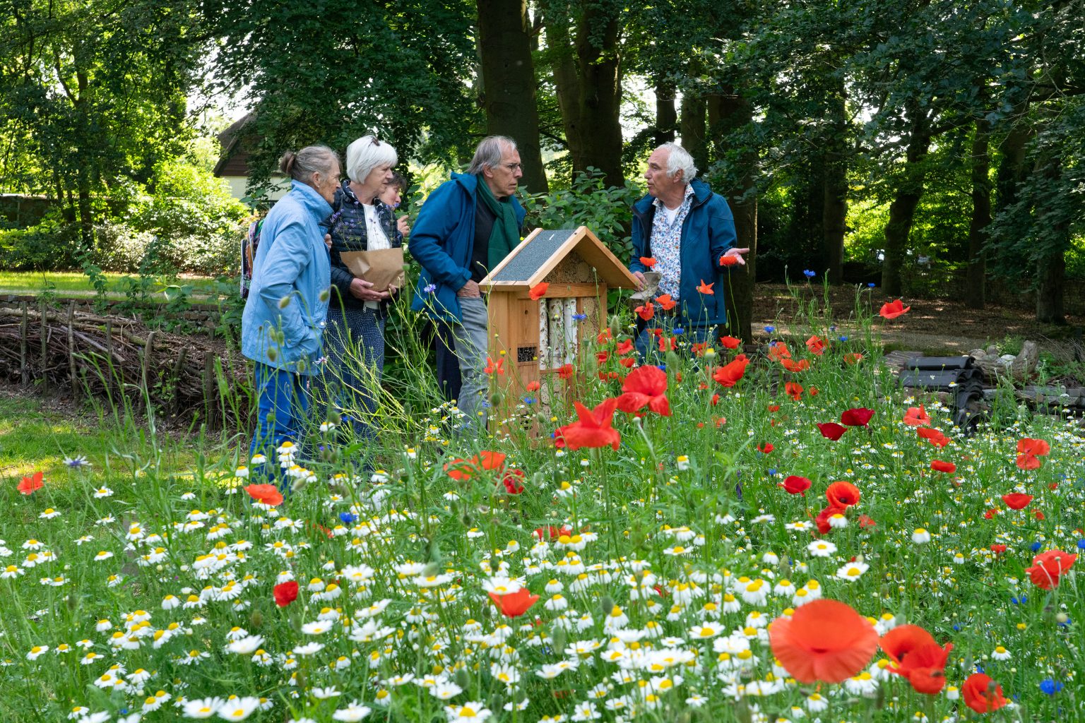 natuurmarkt van stichting Kerkje op de Heuvel